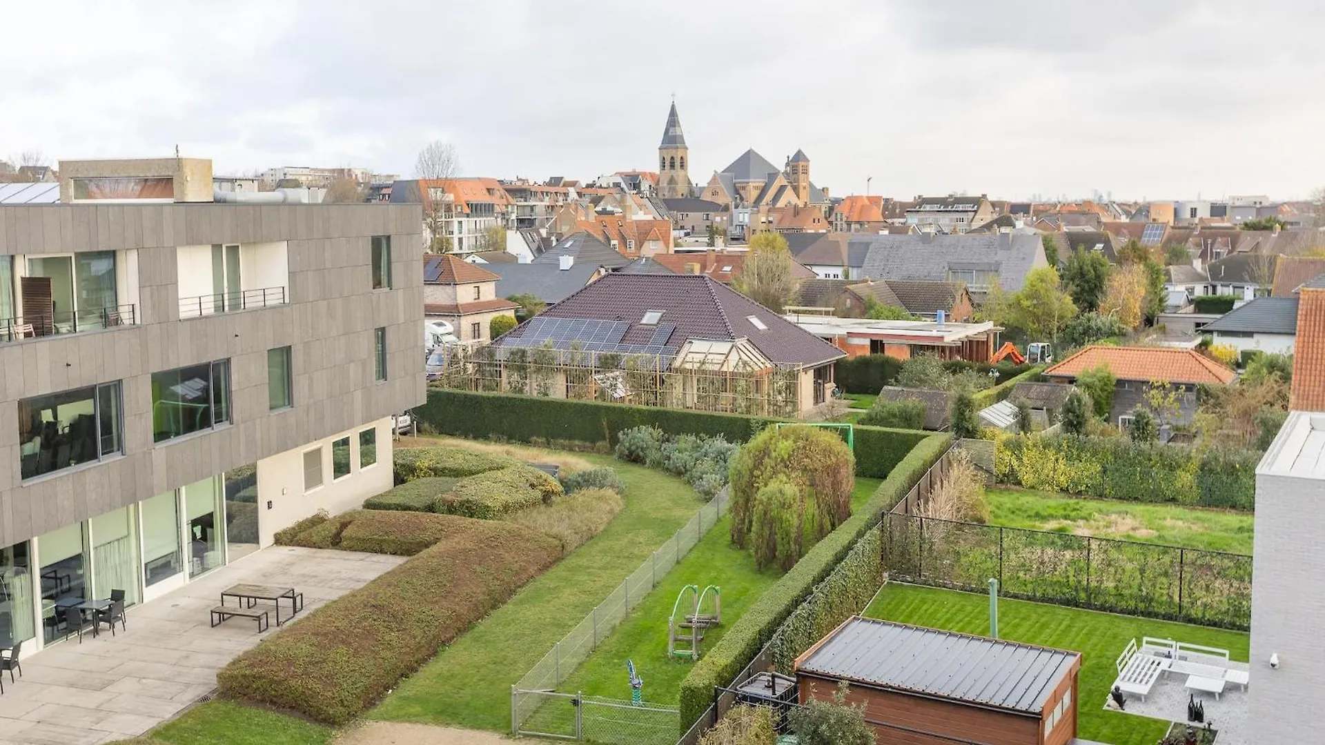 Newly Built Flat Near The City Centre Middelkerke Apartment